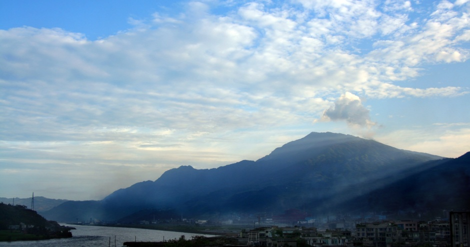 美女峰